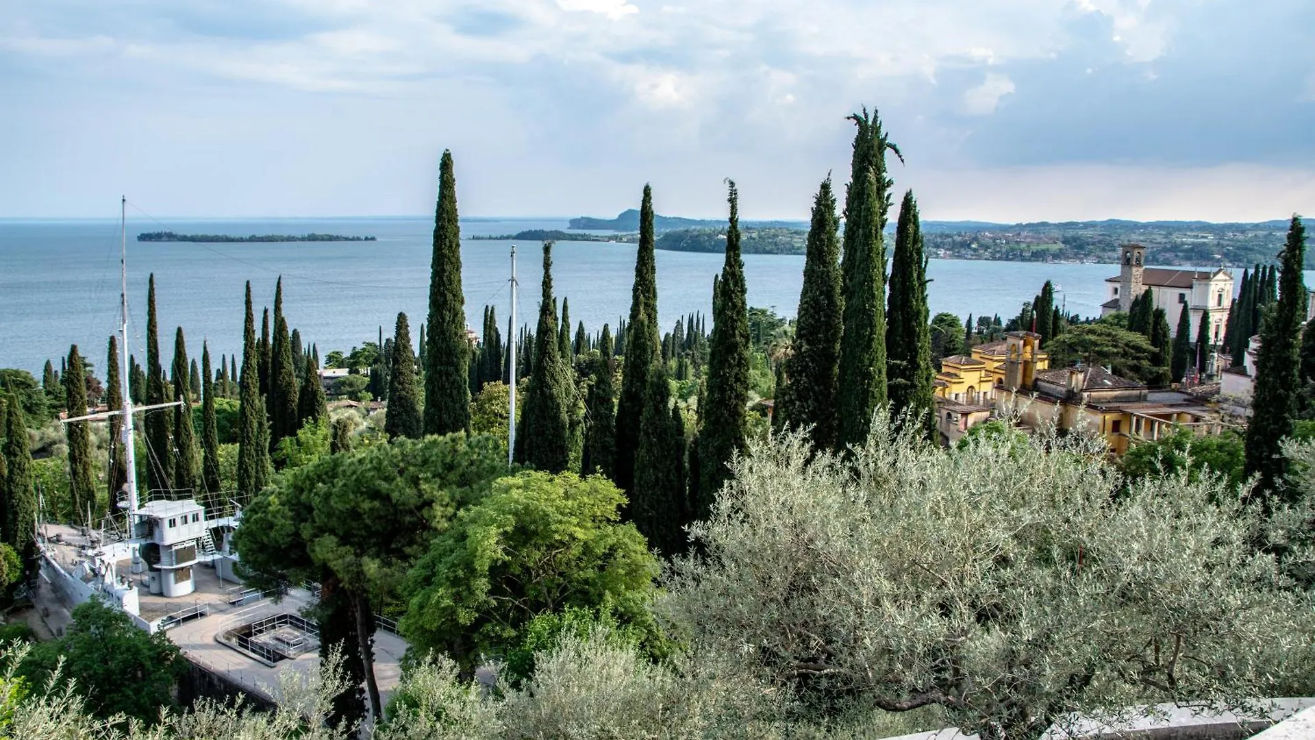 Lägenhet Teseo House - Lake View - Happy Rentals Gardone Riviera